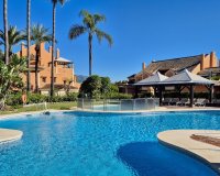 Rynek wtórny - apartment - Marbella - Nueva Andalucía