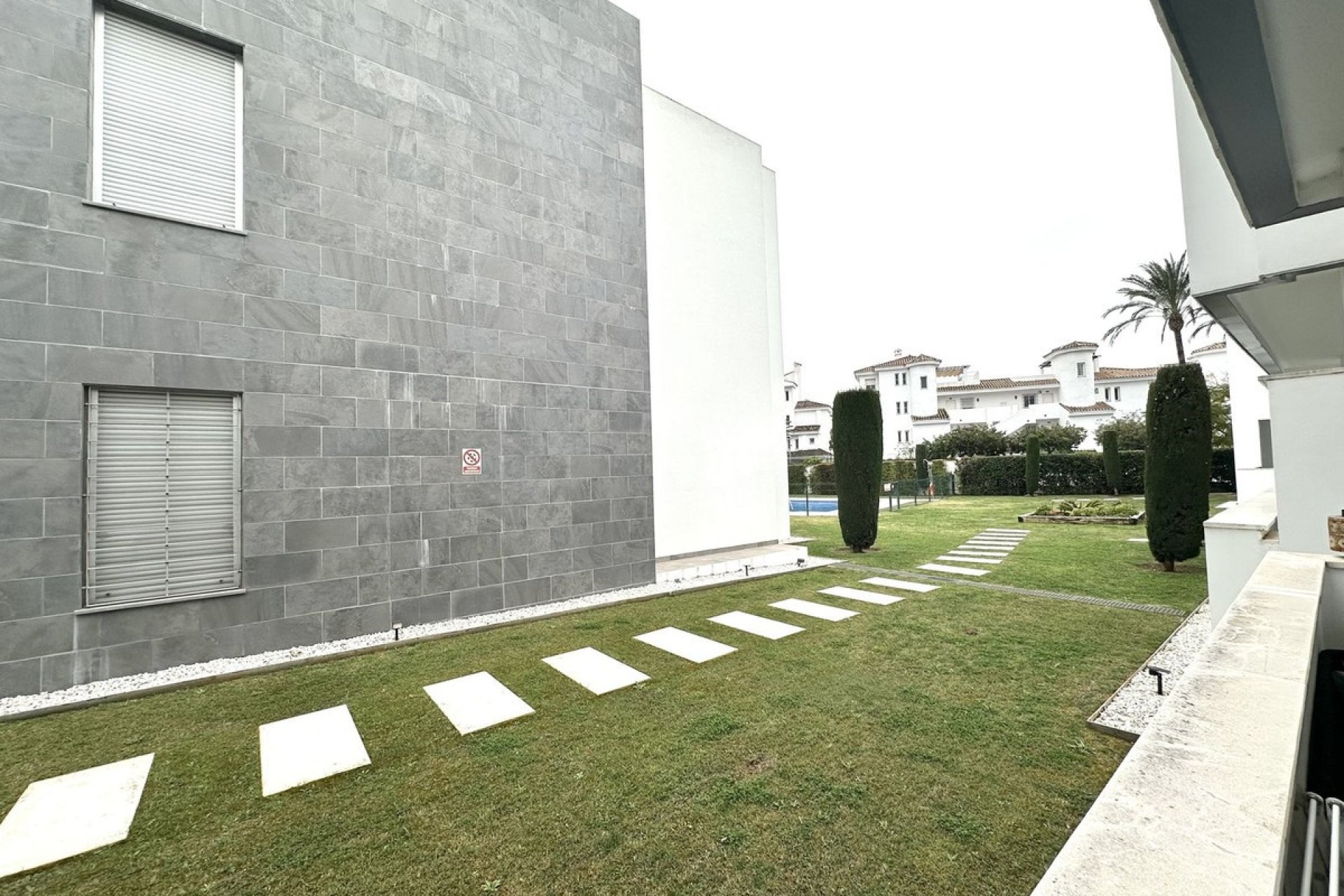 Rynek wtórny - apartment - Marbella - Nueva Andalucía
