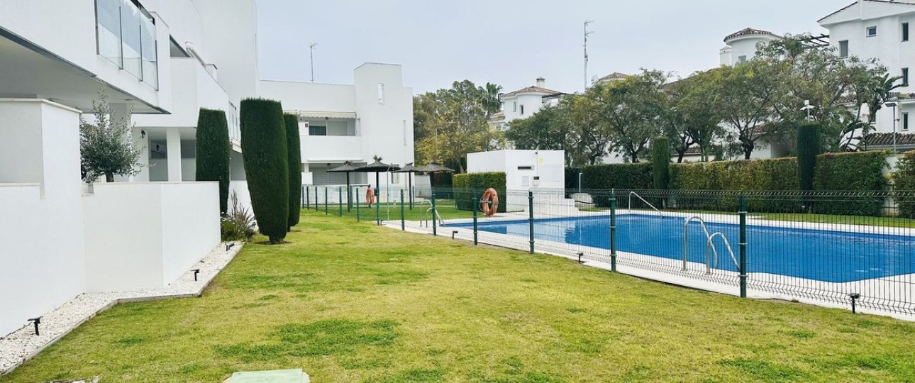 Rynek wtórny - apartment - Marbella - Nueva Andalucía