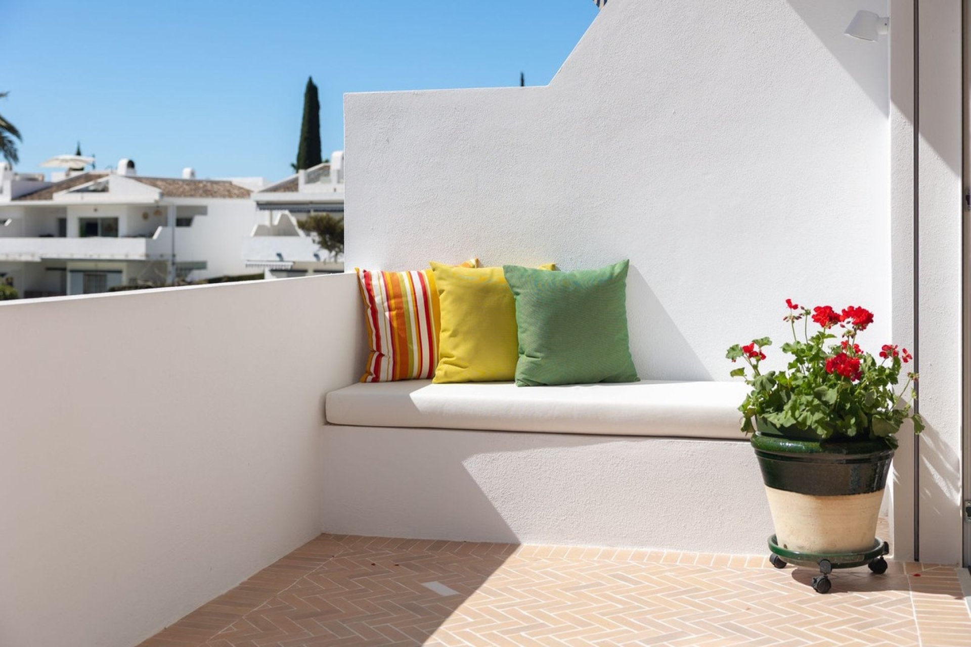 Rynek wtórny - apartment - Marbella - Nueva Andalucía