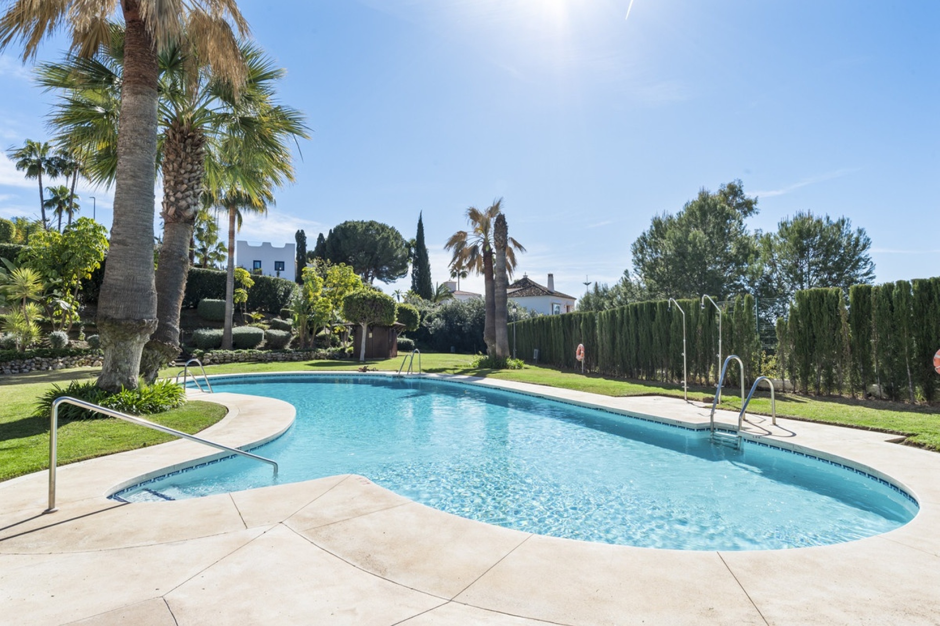 Rynek wtórny - apartment - Marbella - Nueva Andalucía