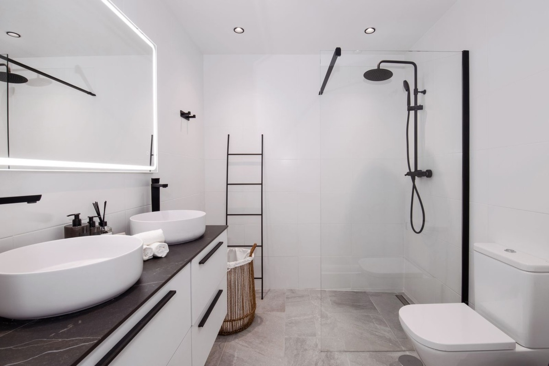 Rynek wtórny - apartment - Marbella - Nueva Andalucía