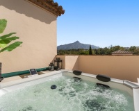 Rynek wtórny - apartment - Marbella - Nueva Andalucía