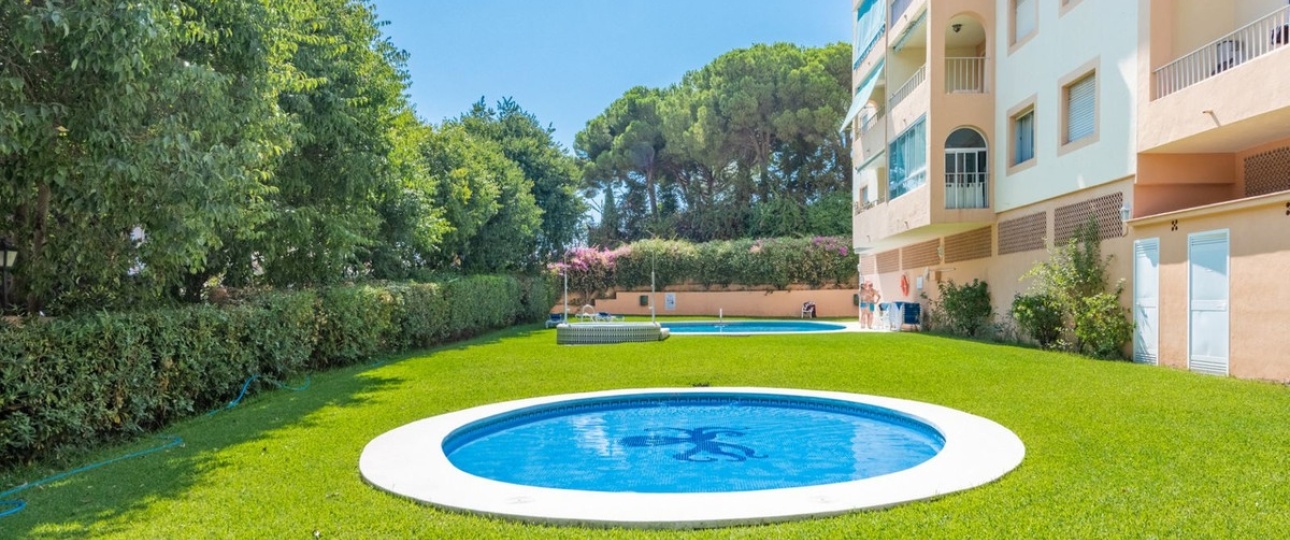 Rynek wtórny - apartment - Marbella - Nueva Andalucía