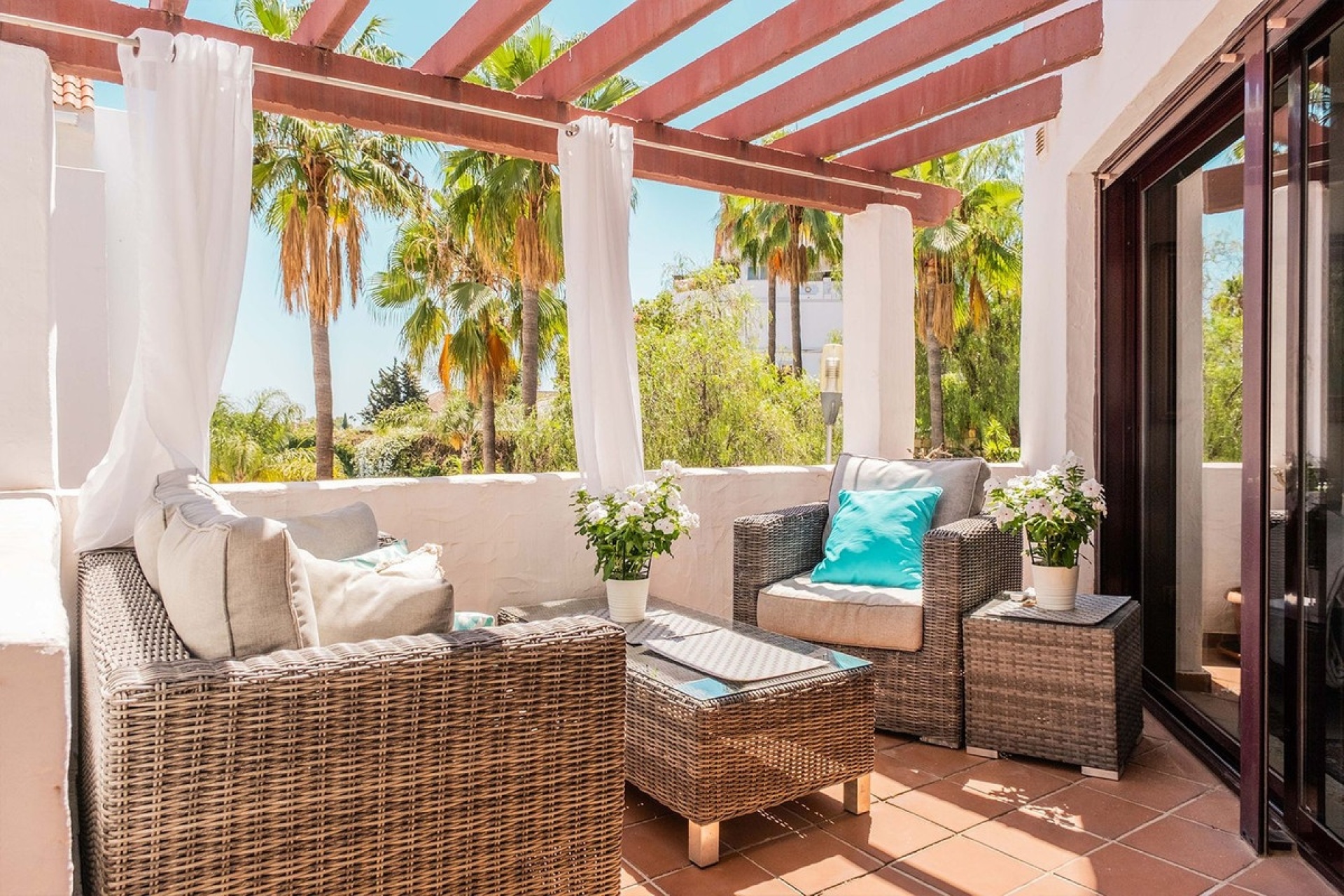 Rynek wtórny - apartment - Marbella - Nueva Andalucía