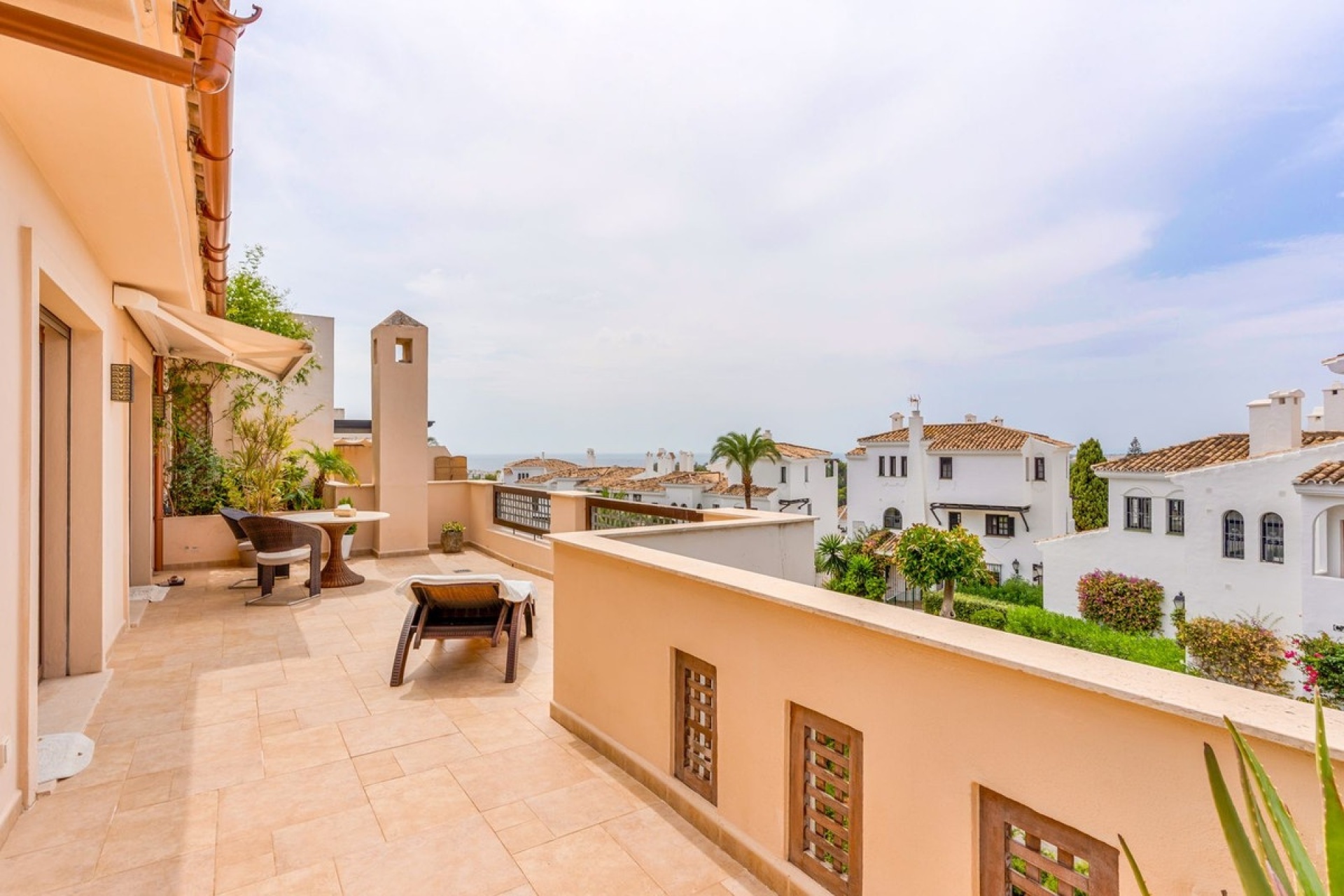 Rynek wtórny - apartment - Marbella - Nueva Andalucía