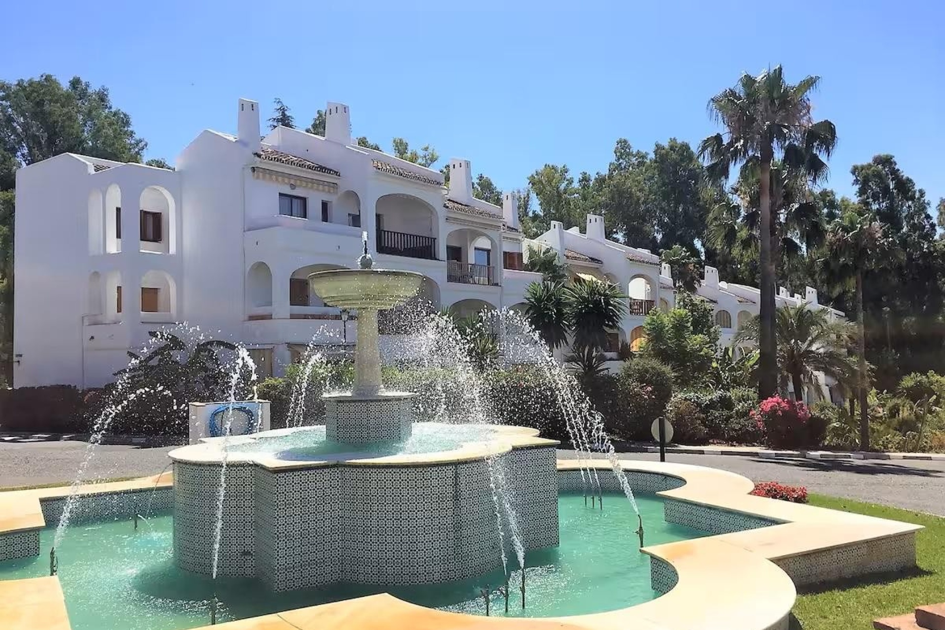 Rynek wtórny - apartment - Marbella - Nueva Andalucía