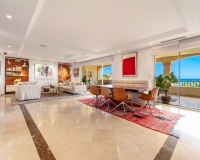 Rynek wtórny - apartment - Marbella - Nueva Andalucía