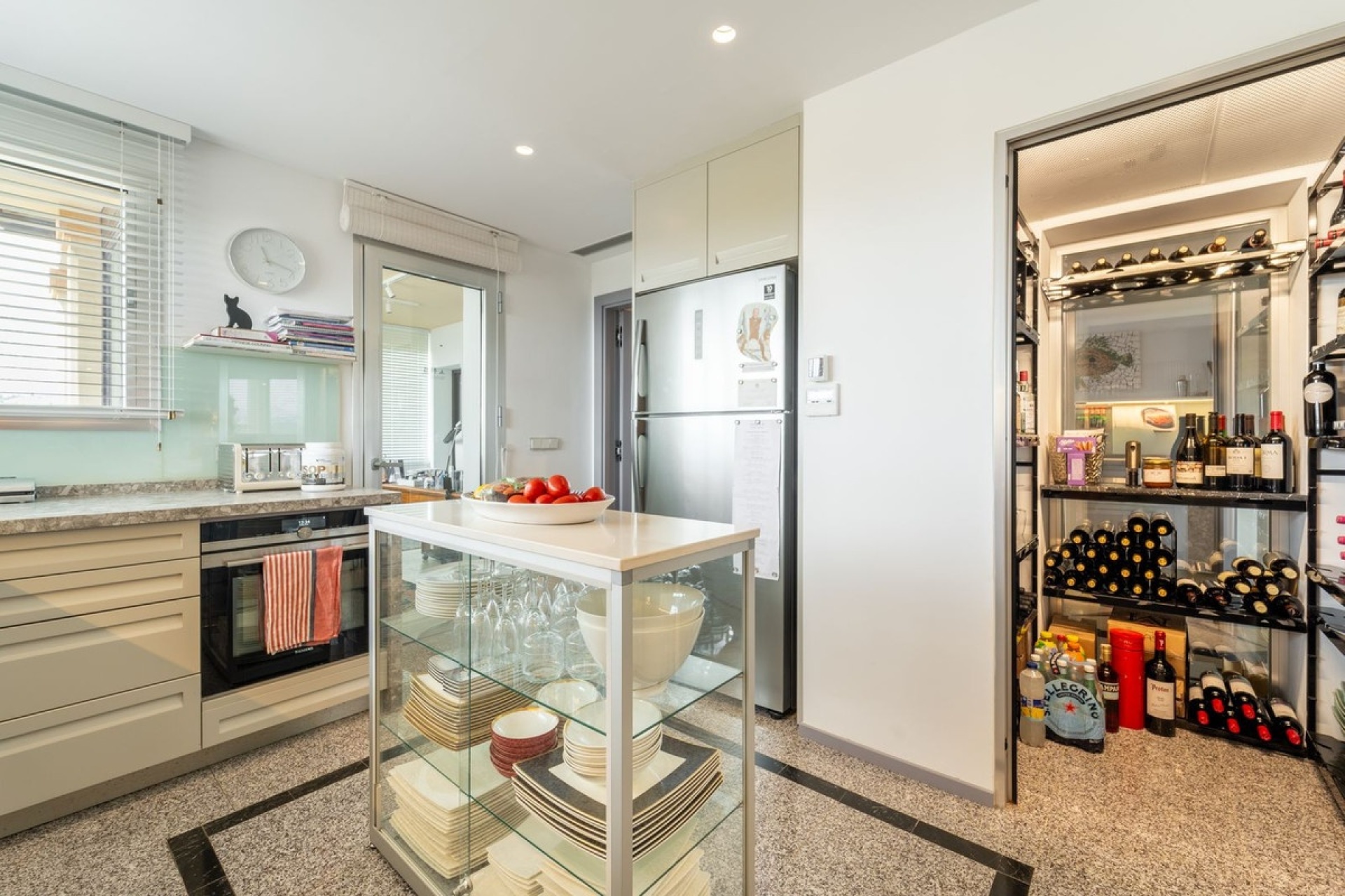 Rynek wtórny - apartment - Marbella - Nueva Andalucía