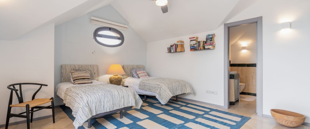 Rynek wtórny - apartment - Marbella - Nueva Andalucía