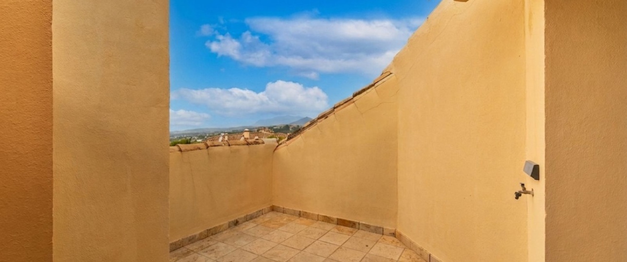 Rynek wtórny - apartment - Marbella - Nueva Andalucía