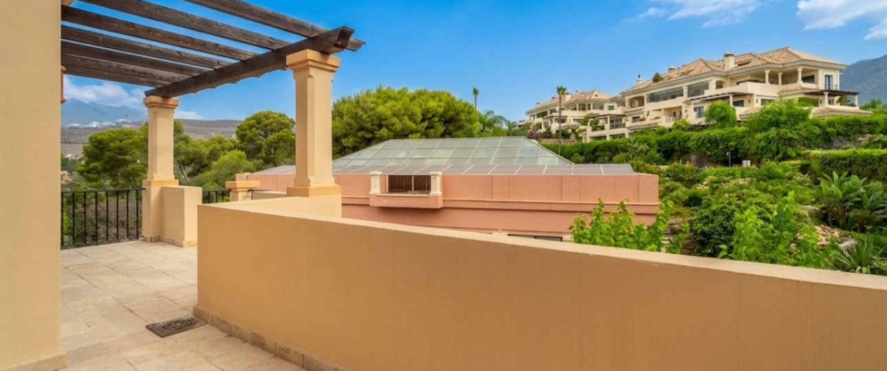 Rynek wtórny - apartment - Marbella - Nueva Andalucía