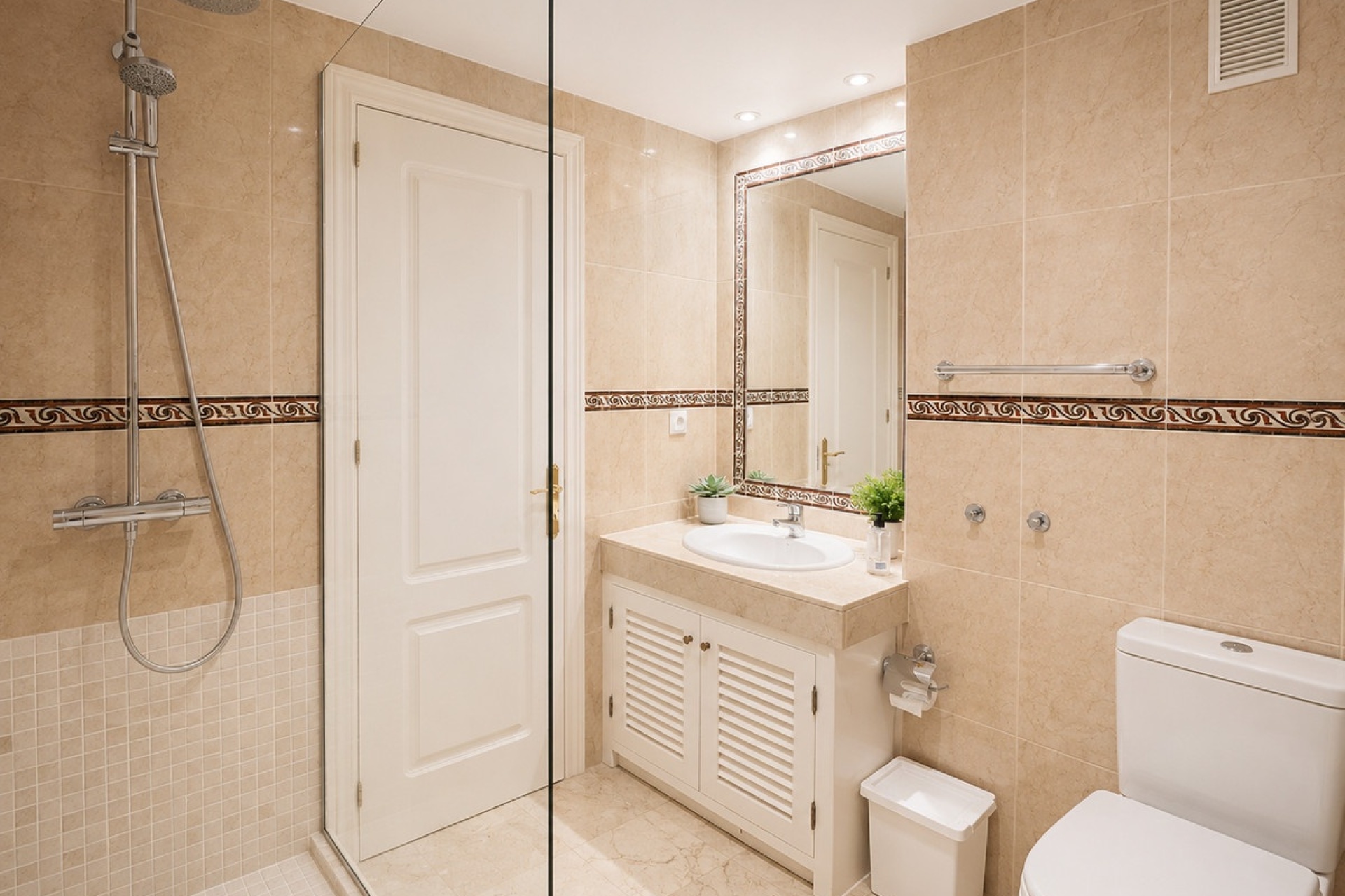 Rynek wtórny - apartment - Marbella - Nueva Andalucía