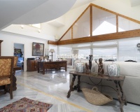 Rynek wtórny - apartment - Marbella - Nueva Andalucía