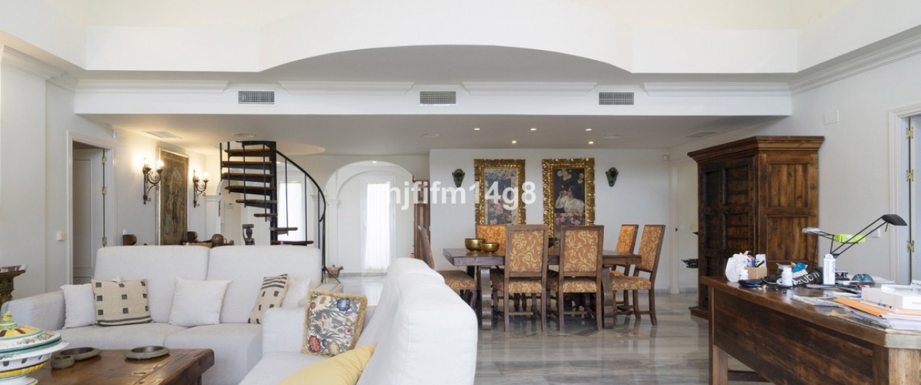 Rynek wtórny - apartment - Marbella - Nueva Andalucía