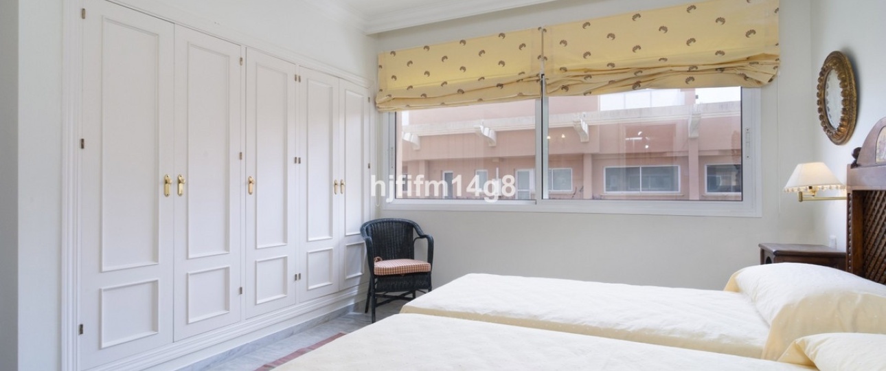 Rynek wtórny - apartment - Marbella - Nueva Andalucía