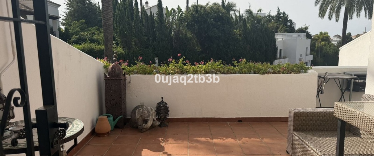 Rynek wtórny - apartment - Marbella - Nueva Andalucía