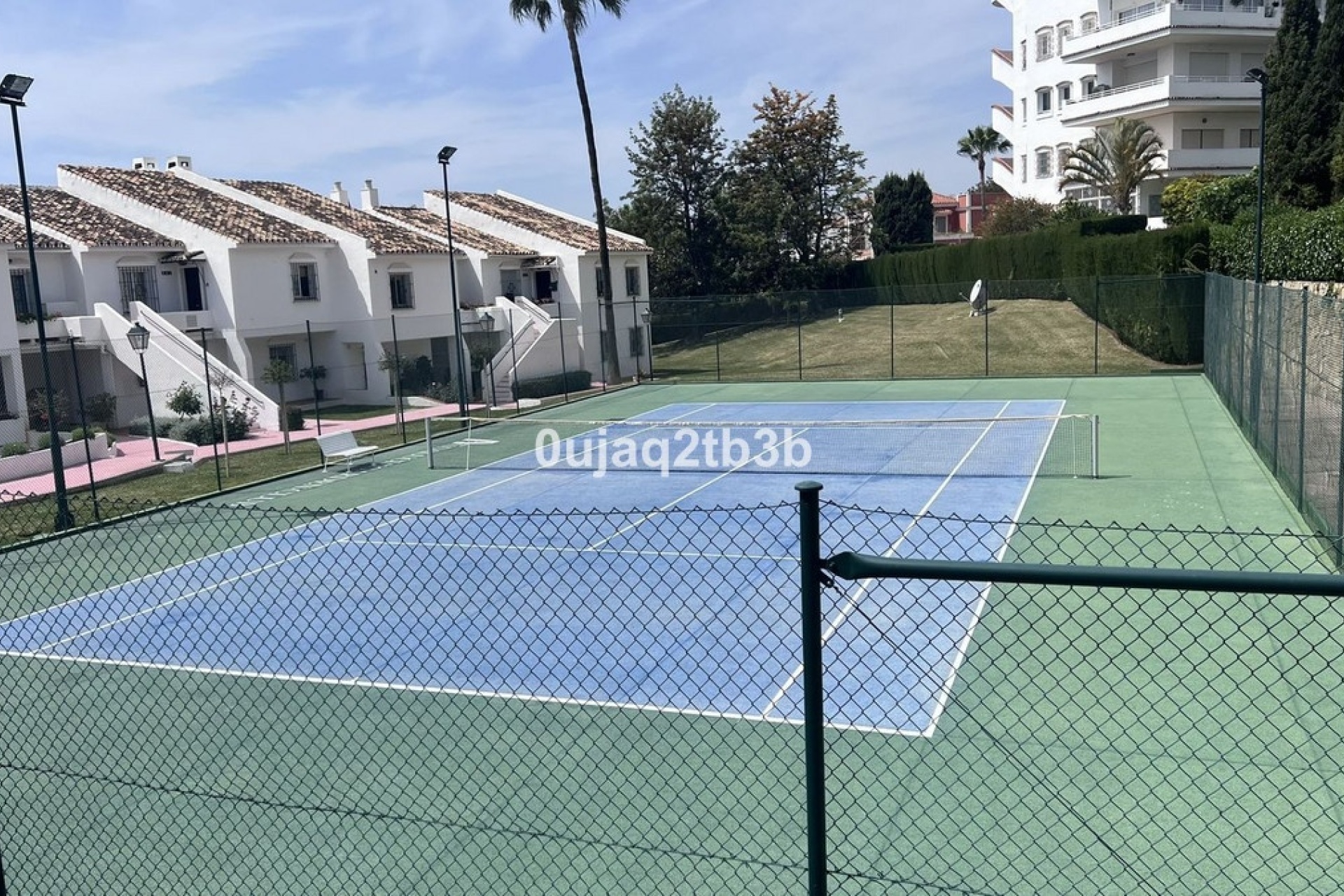 Rynek wtórny - apartment - Marbella - Nueva Andalucía