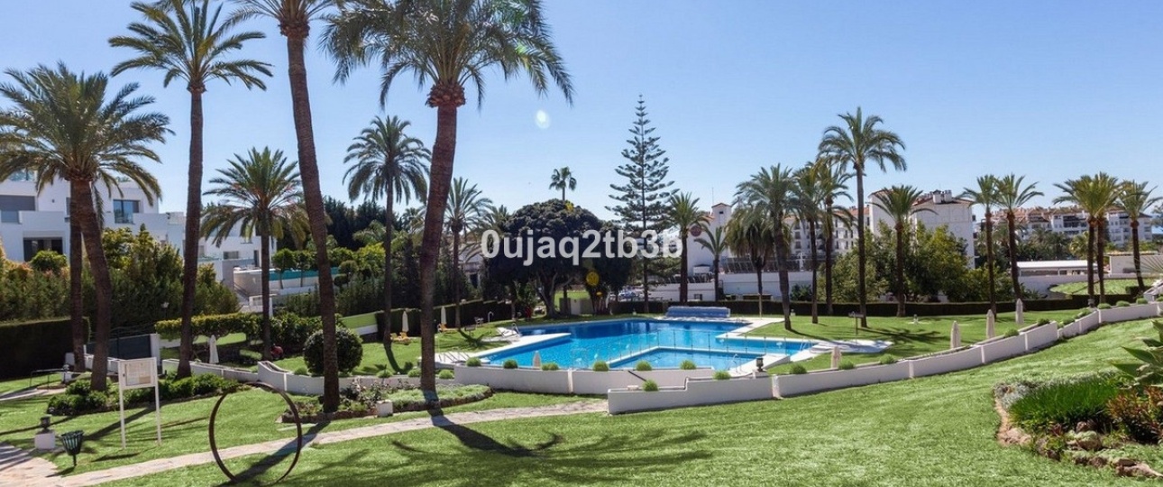 Rynek wtórny - apartment - Marbella - Nueva Andalucía