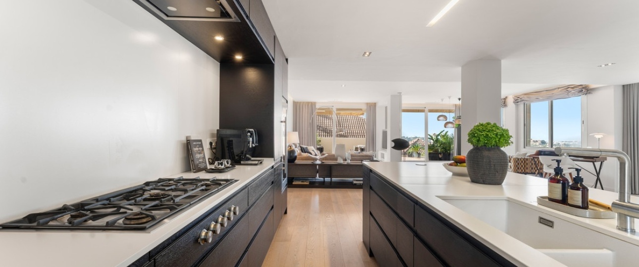 Rynek wtórny - apartment - Marbella - Nueva Andalucía