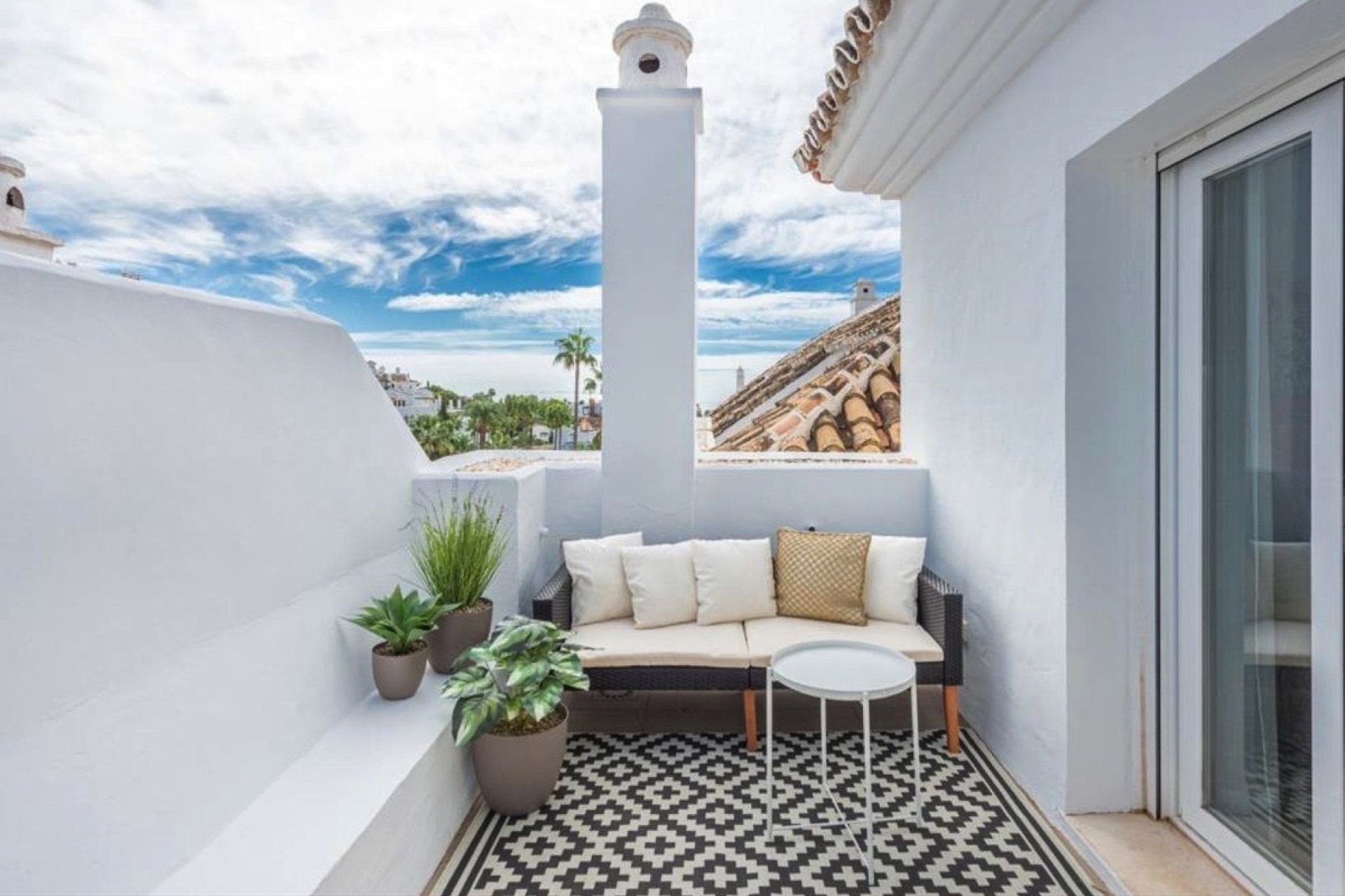 Rynek wtórny - apartment - Marbella - Nueva Andalucía