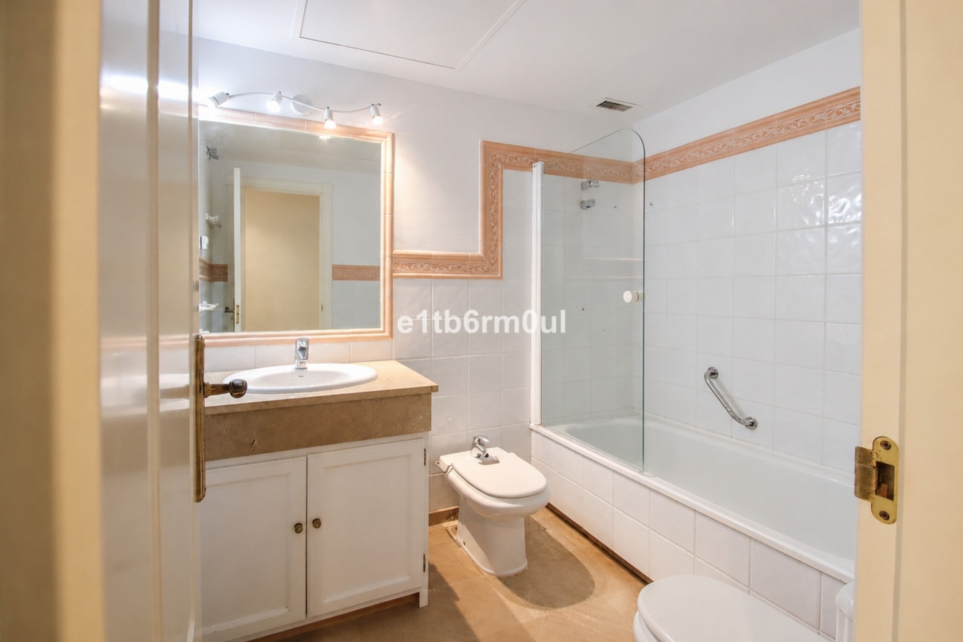 Rynek wtórny - apartment - Marbella - Nueva Andalucía