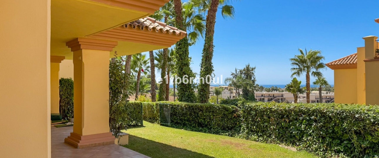 Rynek wtórny - apartment - Marbella - Nueva Andalucía