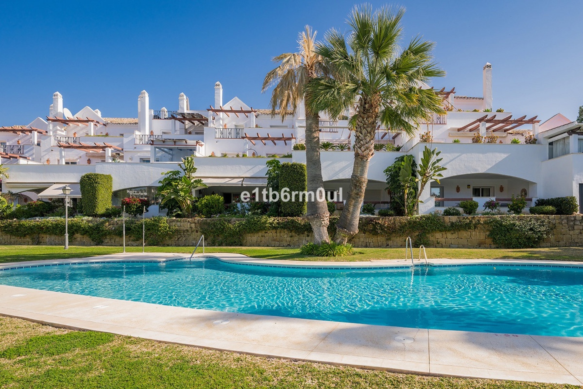 Rynek wtórny - apartment - Marbella - Nueva Andalucía