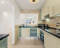 Rynek wtórny - apartment - Marbella - Nueva Andalucía