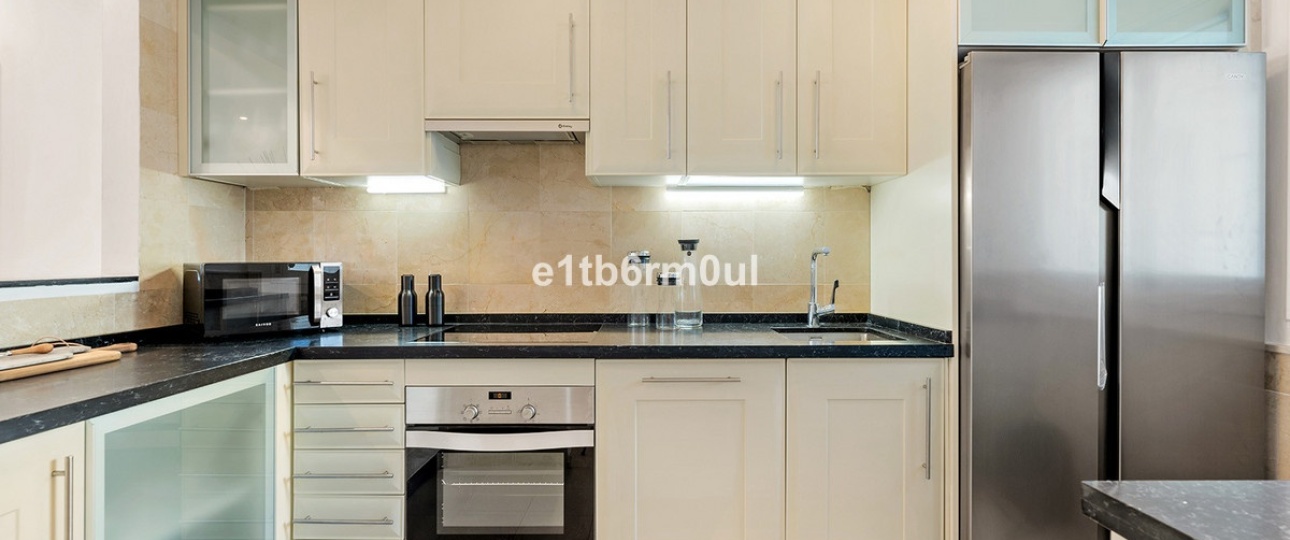 Rynek wtórny - apartment - Marbella - Nueva Andalucía
