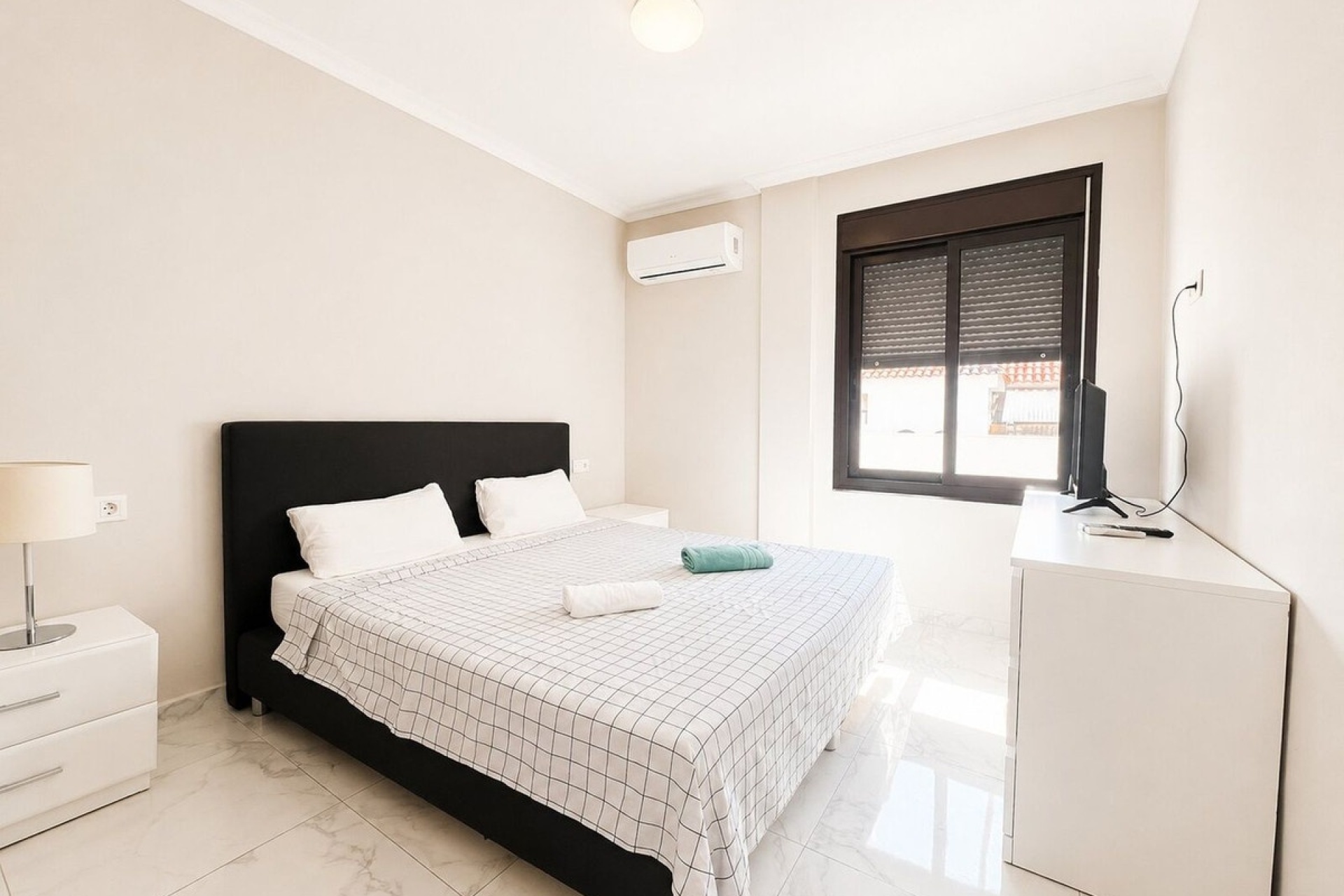 Rynek wtórny - apartment - Marbella - Nueva Andalucía