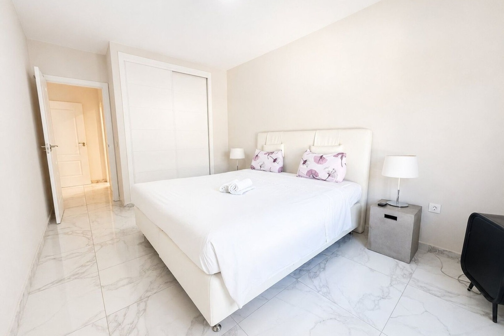Rynek wtórny - apartment - Marbella - Nueva Andalucía