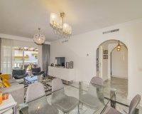 Rynek wtórny - apartment - Marbella - Nueva Andalucía