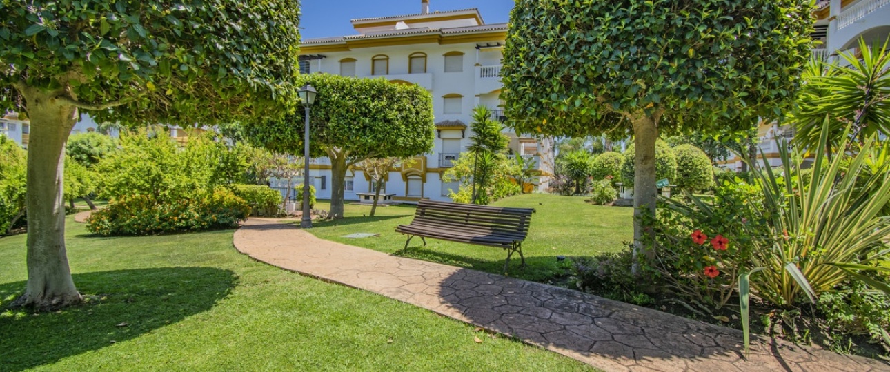 Rynek wtórny - apartment - Marbella - Nueva Andalucía