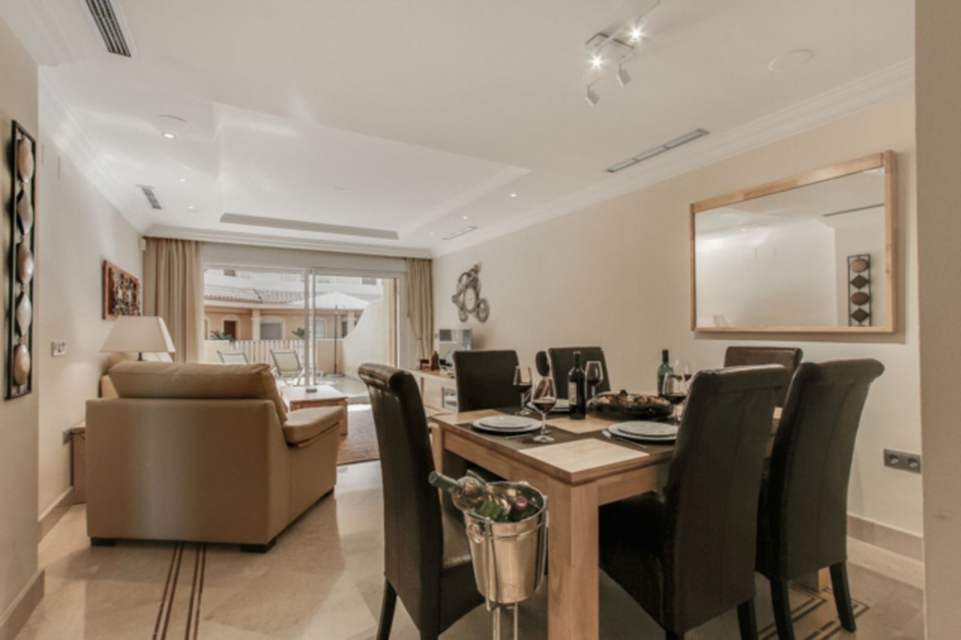 Rynek wtórny - apartment - Marbella - Nueva Andalucía