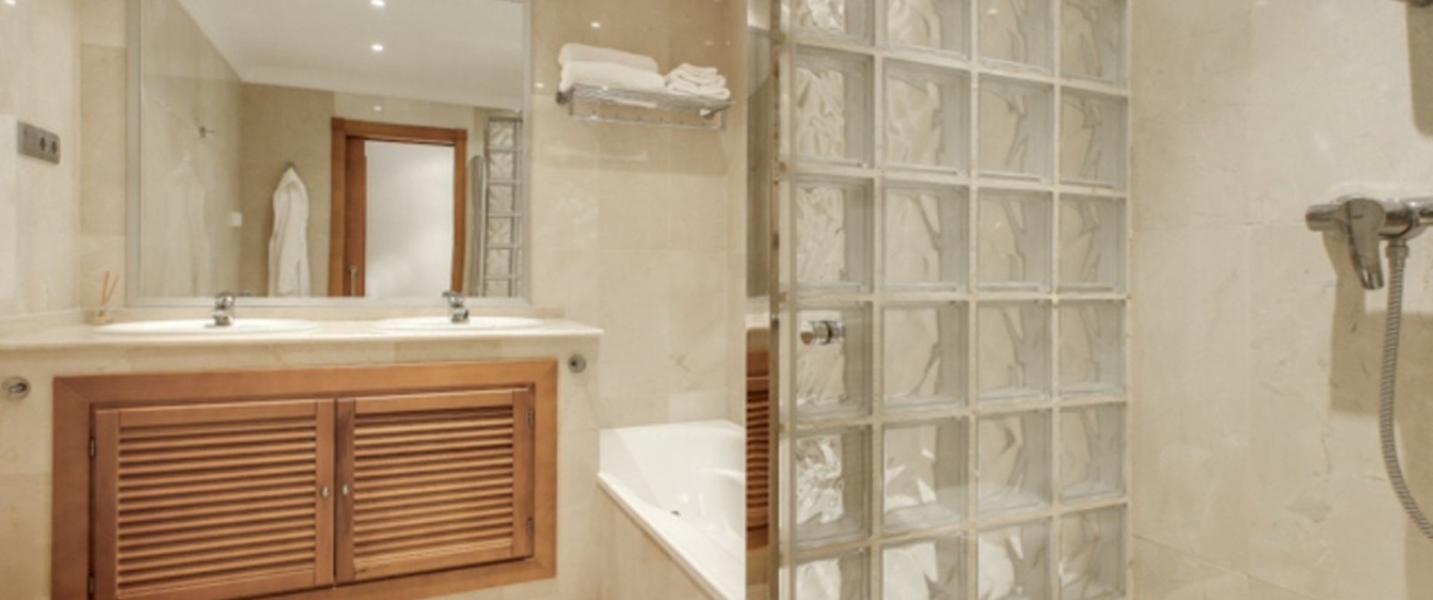 Rynek wtórny - apartment - Marbella - Nueva Andalucía