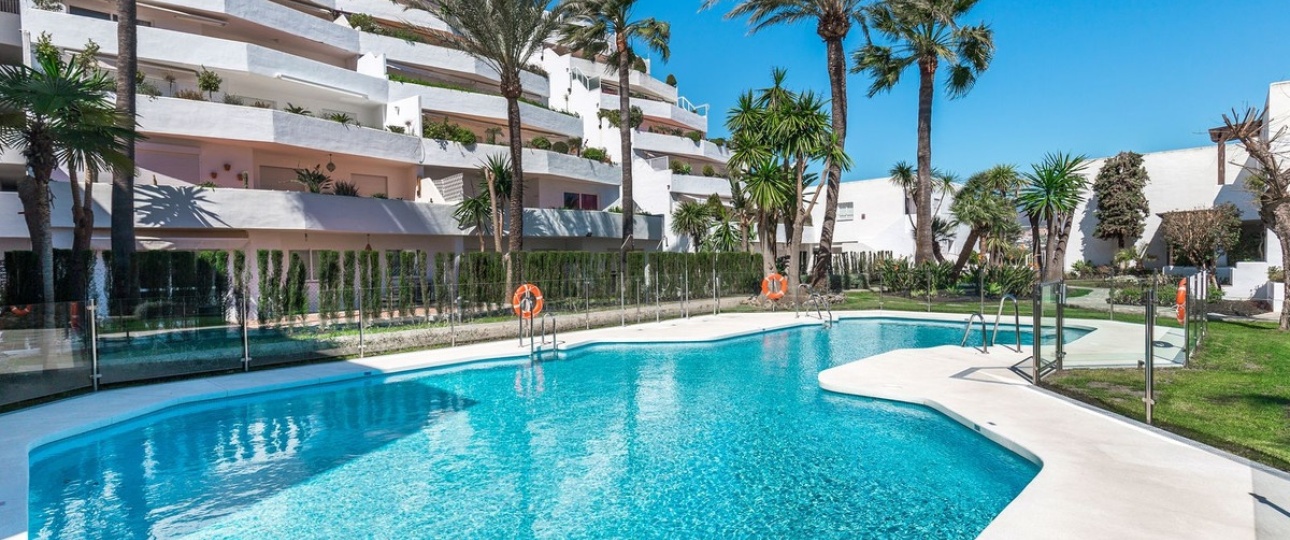 Rynek wtórny - apartment - Marbella - Nueva Andalucía