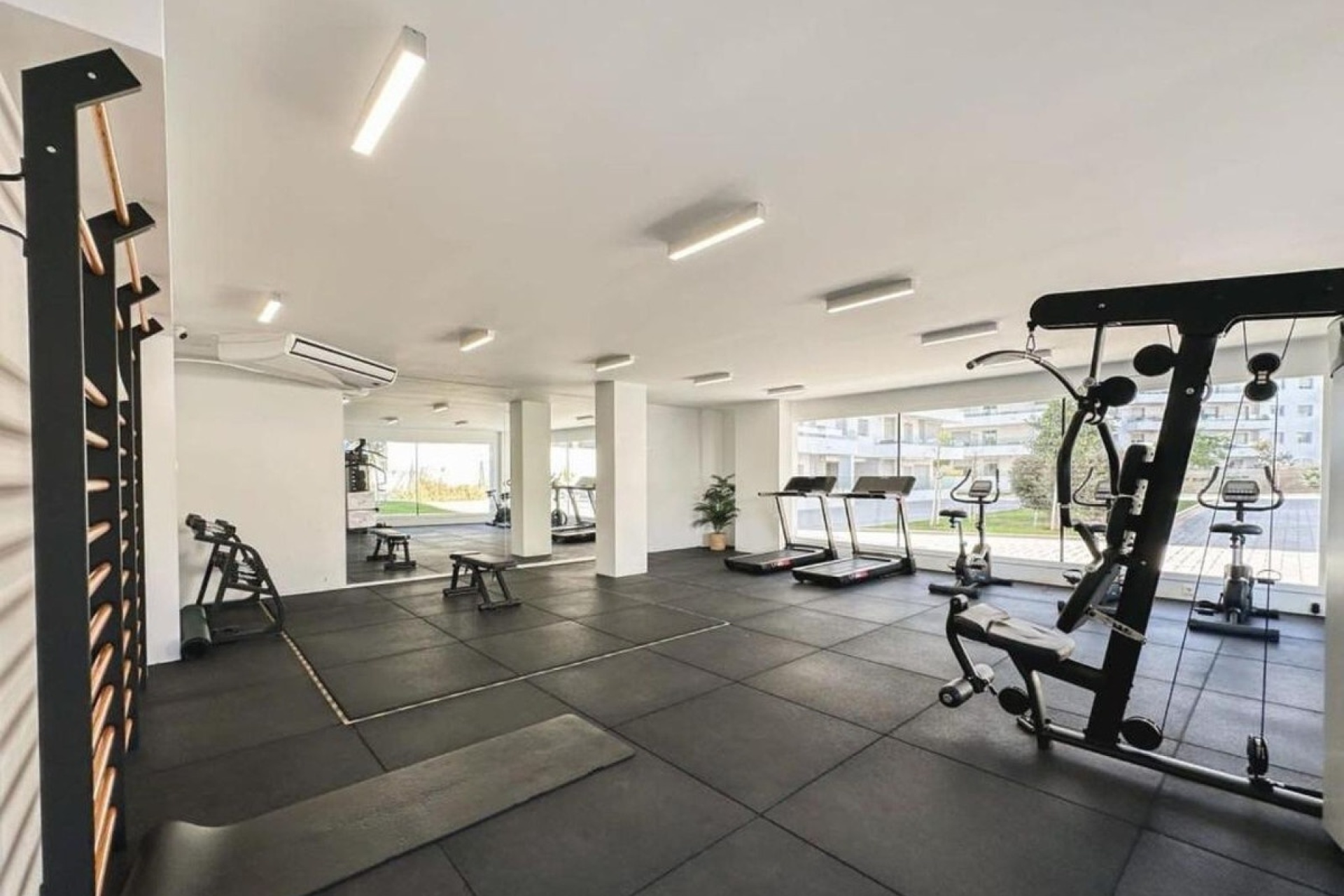 Rynek wtórny - apartment - Marbella - Nueva Andalucía