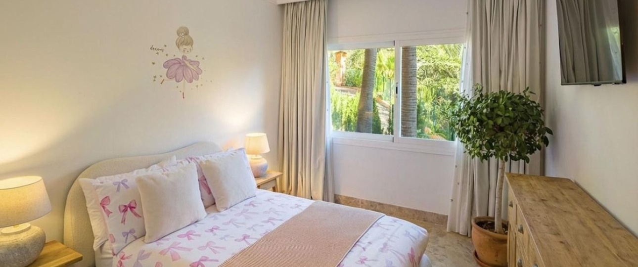 Rynek wtórny - apartment - Marbella - Nueva Andalucía