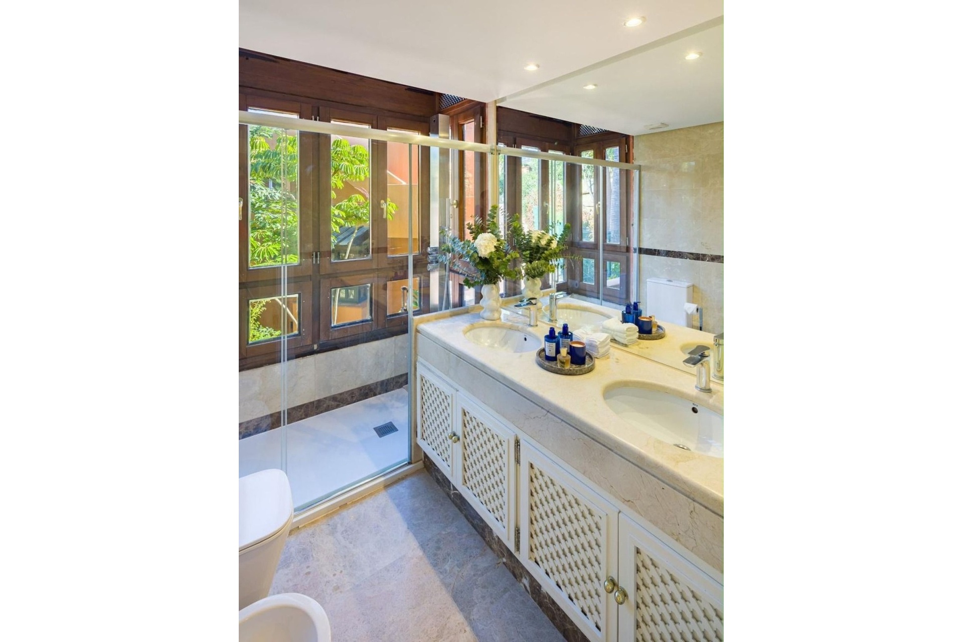 Rynek wtórny - apartment - Marbella - Nueva Andalucía