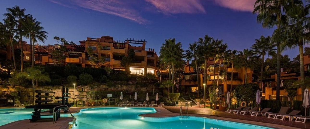 Rynek wtórny - apartment - Marbella - Nueva Andalucía