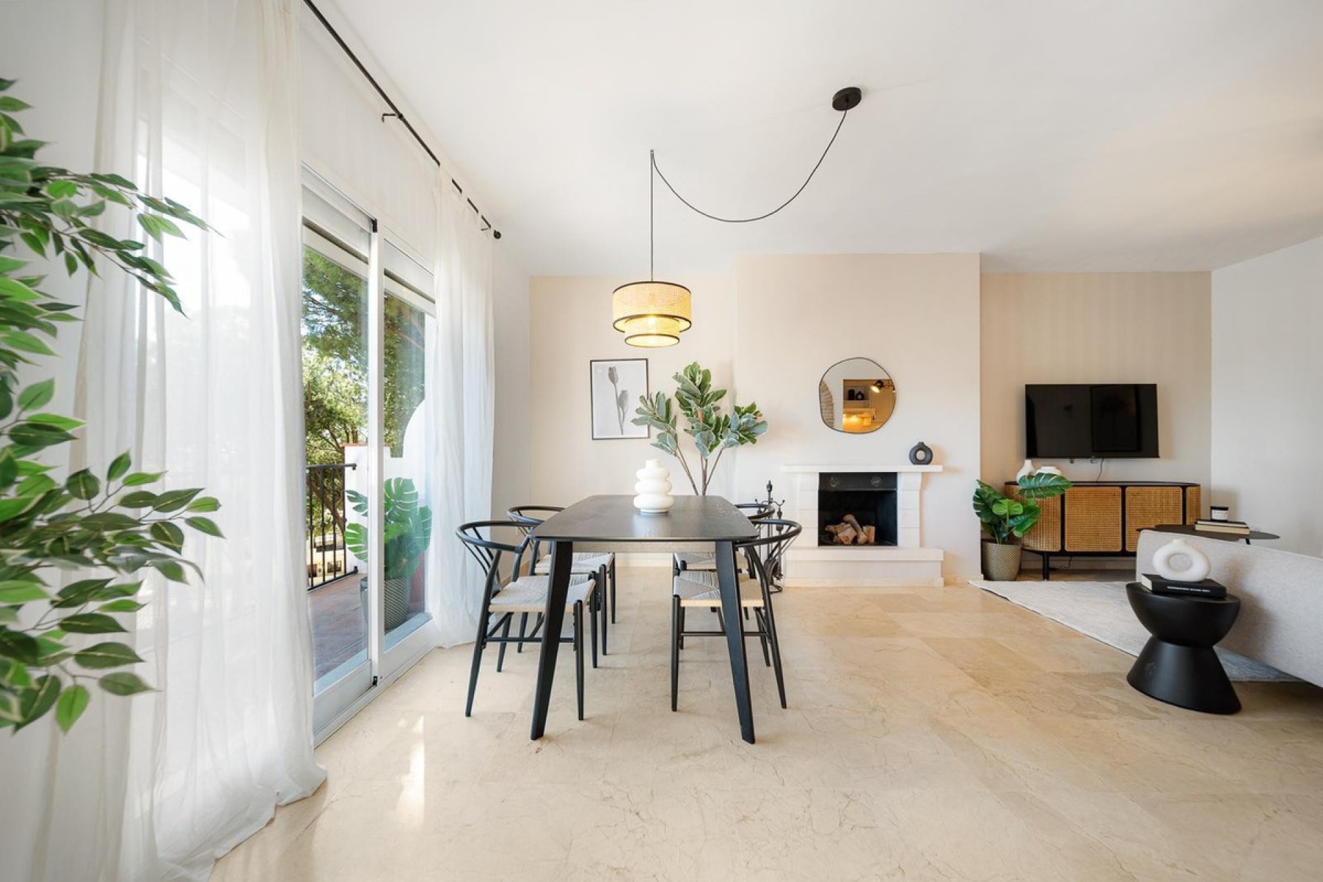 Rynek wtórny - apartment - Marbella - Nueva Andalucía
