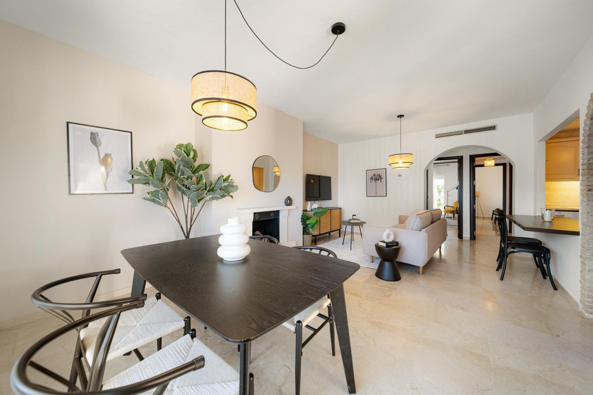 Rynek wtórny - apartment - Marbella - Nueva Andalucía