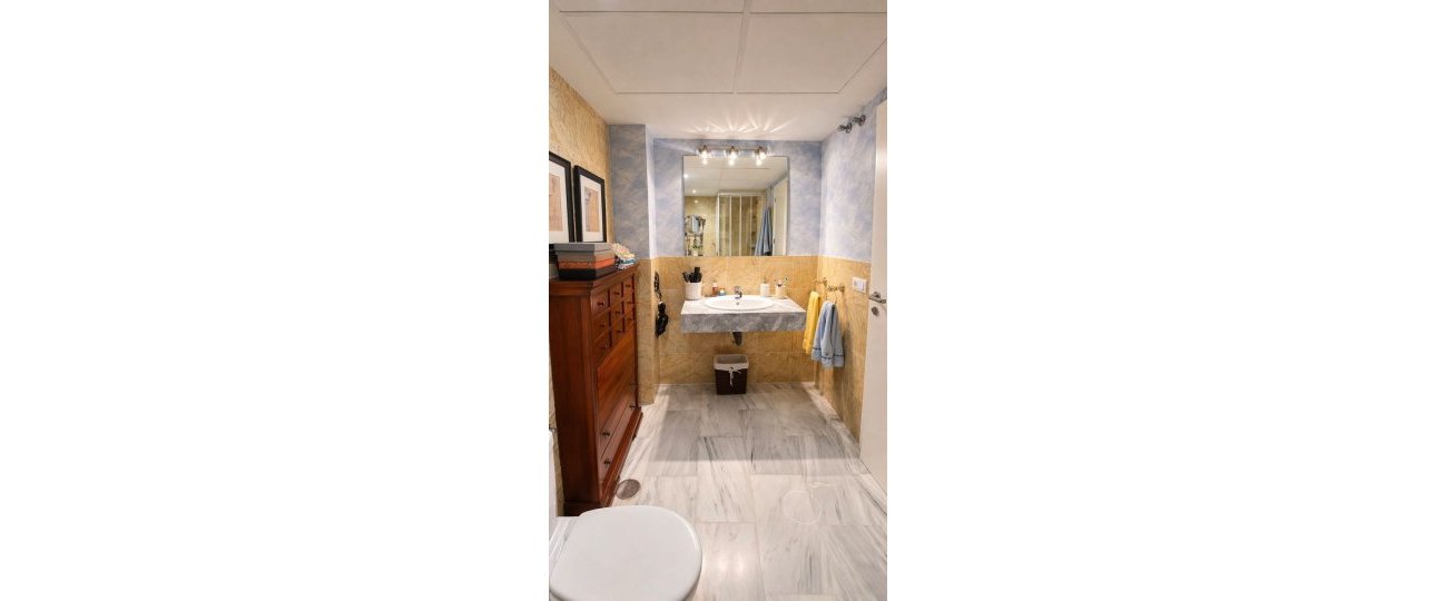 Rynek wtórny - apartment - Marbella - Nueva Andalucía