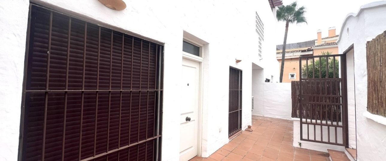 Rynek wtórny - apartment - Marbella - Nueva Andalucía