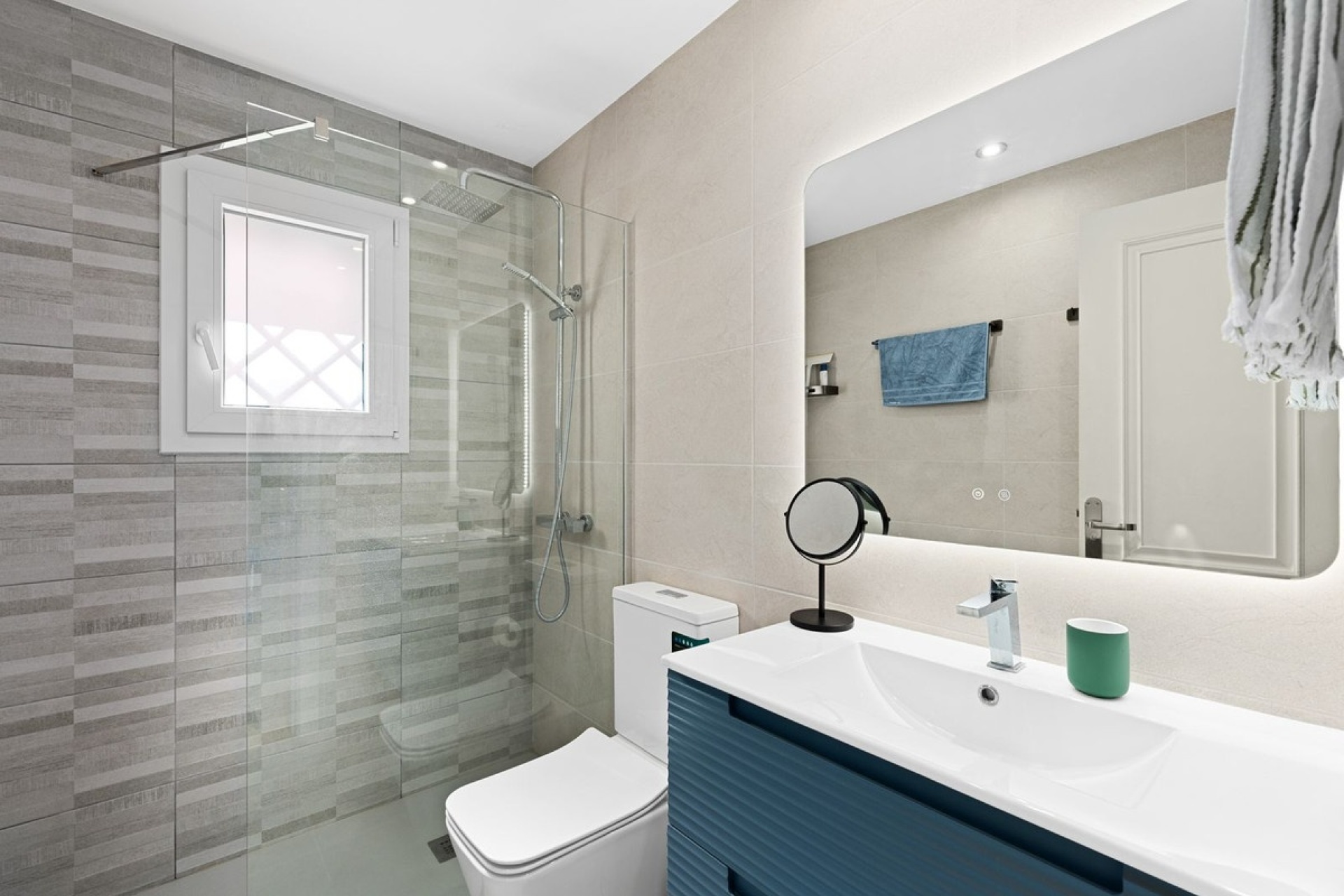 Rynek wtórny - apartment - Marbella - Nueva Andalucía