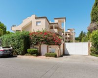 Rynek wtórny - apartment - Marbella - Nueva Andalucía