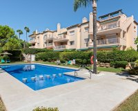 Rynek wtórny - apartment - Marbella - Nueva Andalucía