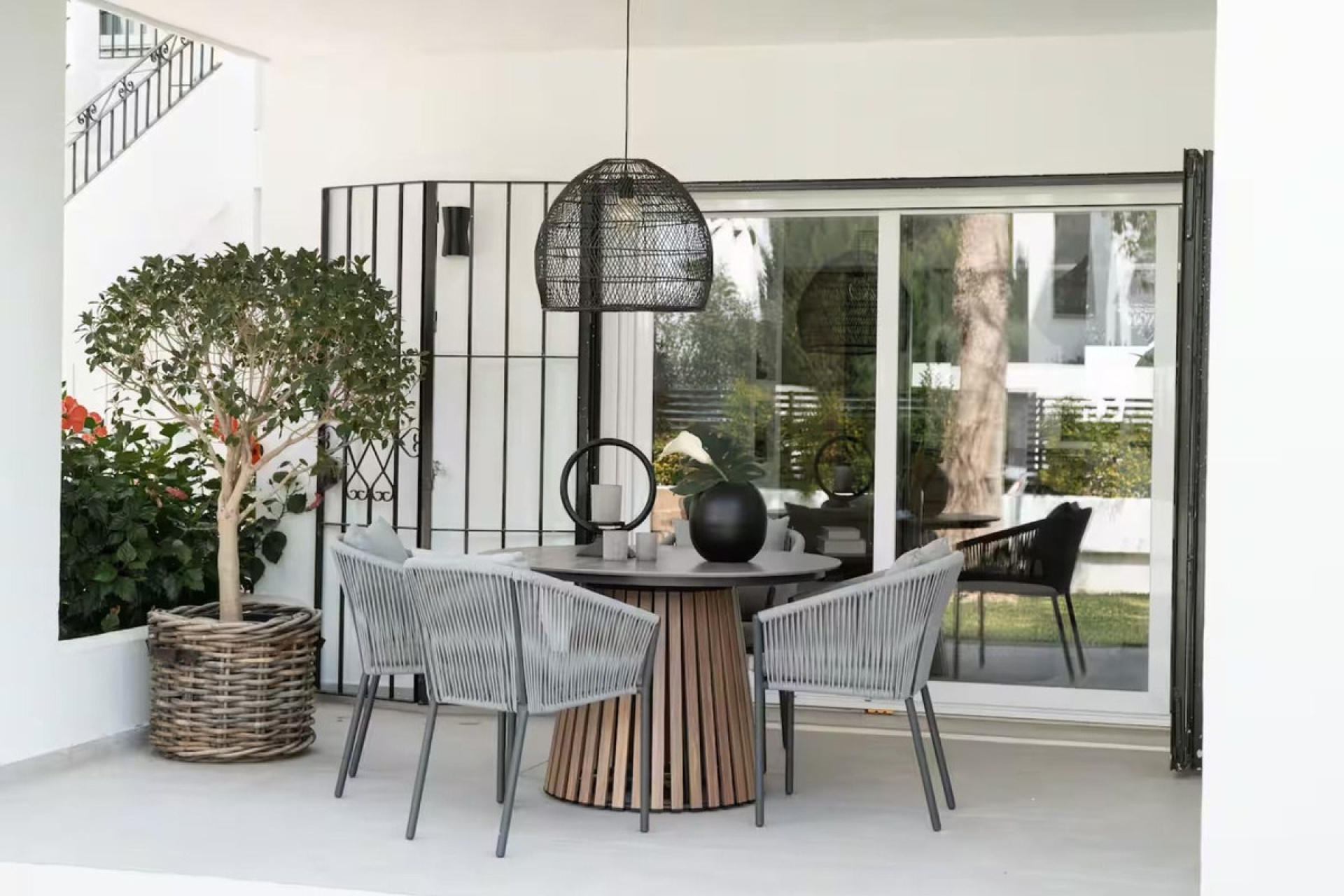 Rynek wtórny - apartment - Marbella - Nueva Andalucía