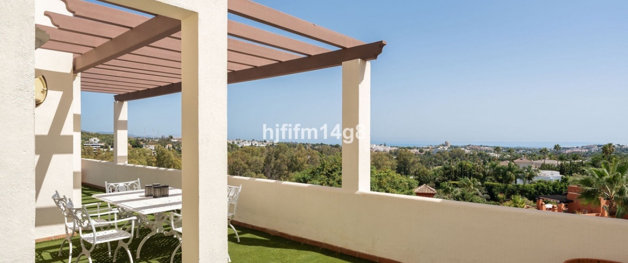 Rynek wtórny - apartment - Marbella - Nueva Andalucía